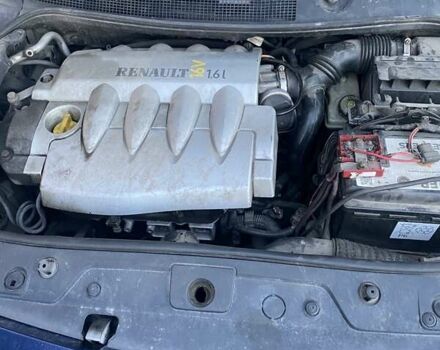 Синий Рено Меган, объемом двигателя 1.6 л и пробегом 215 тыс. км за 4950 $, фото 5 на Automoto.ua