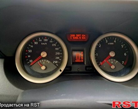 Рено Меган 2005 в Чернигове на Automoto.ua Синий Рено Меган, объемом двигателя 1.6 л и пробегом 260 тыс. км за 3850 $, фото 3 на Automoto.ua