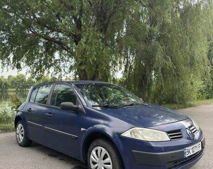 Рено Меган 2005 в Ровно на Automoto.ua Синий Рено Меган, объемом двигателя 1.5 л и пробегом 290 тыс. км за 2700 $, фото 4 на Automoto.ua