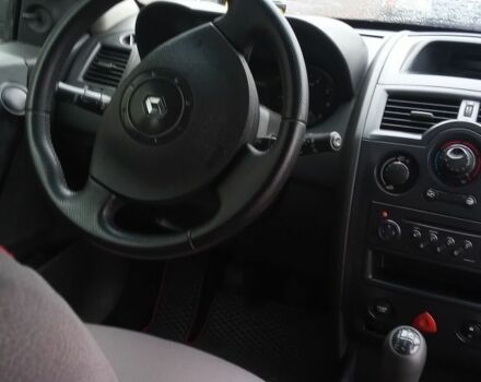 Синий Рено Меган, объемом двигателя 1.4 л и пробегом 236 тыс. км за 3500 $, фото 3 на Automoto.ua