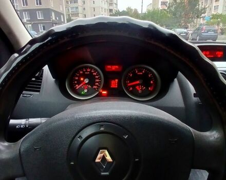 Рено Меган 2005 в Чернигове на Automoto.ua Синий Рено Меган, объемом двигателя 1.6 л и пробегом 260 тыс. км за 3850 $, фото 5 на Automoto.ua