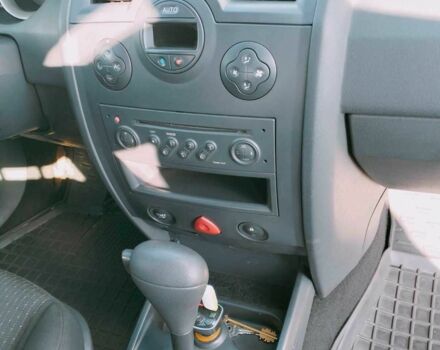 Синий Рено Меган, объемом двигателя 1.6 л и пробегом 187 тыс. км за 4400 $, фото 9 на Automoto.ua