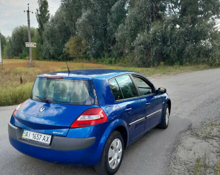 Синий Рено Меган, объемом двигателя 1.4 л и пробегом 300 тыс. км за 4300 $, фото 5 на Automoto.ua