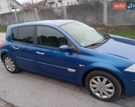Синій Рено Меган, об'ємом двигуна 1.6 л та пробігом 275 тис. км за 4100 $, фото 8 на Automoto.ua