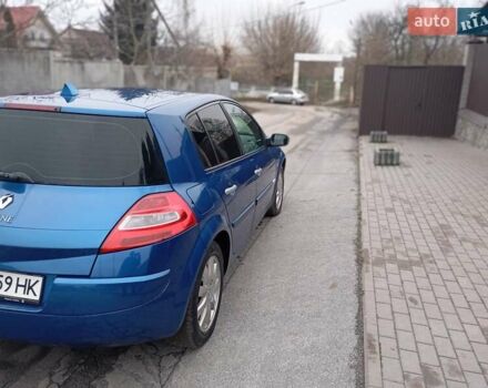Синій Рено Меган, об'ємом двигуна 1.6 л та пробігом 275 тис. км за 4100 $, фото 7 на Automoto.ua