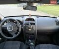 Синий Рено Меган, объемом двигателя 1.6 л и пробегом 259 тыс. км за 4350 $, фото 7 на Automoto.ua