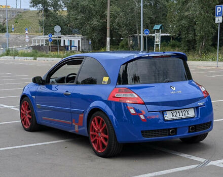 Синій Рено Меган, об'ємом двигуна 2 л та пробігом 165 тис. км за 8500 $, фото 3 на Automoto.ua