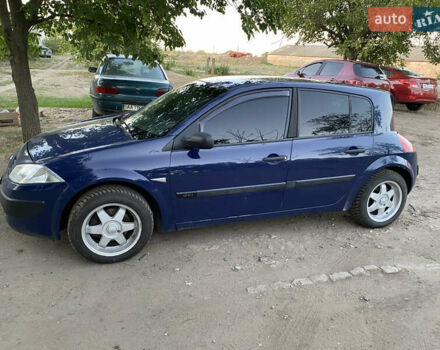Синий Рено Меган, объемом двигателя 1.46 л и пробегом 250 тыс. км за 3300 $, фото 3 на Automoto.ua