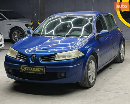 Синий Рено Меган, объемом двигателя 1.6 л и пробегом 233 тыс. км за 5300 $, фото 2 на Automoto.ua