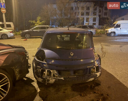 Синій Рено Меган, об'ємом двигуна 1.6 л та пробігом 230 тис. км за 1800 $, фото 5 на Automoto.ua