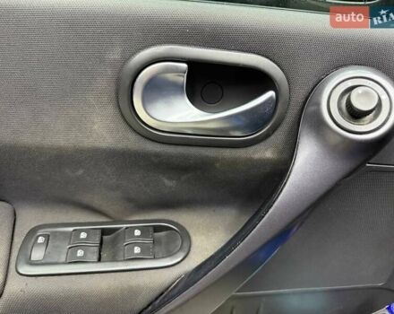 Синий Рено Меган, объемом двигателя 1.6 л и пробегом 233 тыс. км за 5300 $, фото 6 на Automoto.ua