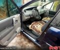 Синий Рено Меган, объемом двигателя 1.6 л и пробегом 270 тыс. км за 4900 $, фото 8 на Automoto.ua