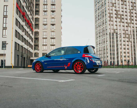 Синий Рено Меган, объемом двигателя 2 л и пробегом 166 тыс. км за 8500 $, фото 3 на Automoto.ua