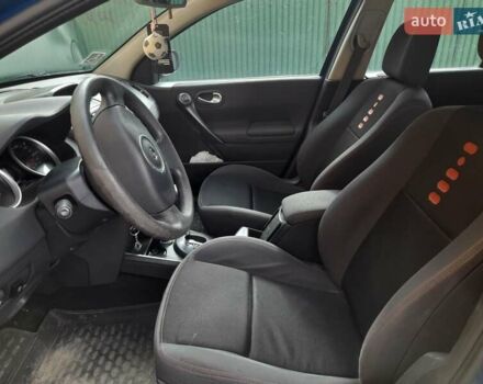 Рено Меган 2007 в Черновцах на Automoto.ua Синий Рено Меган, объемом двигателя 1.6 л и пробегом 229 тыс. км за 5100 $, фото 4 на Automoto.ua