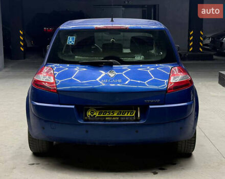 Синий Рено Меган, объемом двигателя 1.6 л и пробегом 233 тыс. км за 5300 $, фото 4 на Automoto.ua