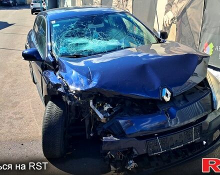 Рено Меган 2008 у Рівному на Automoto.ua Синій Рено Меган, об'ємом двигуна 1.6 л та пробігом 231 тис. км за 2000 $, фото 2 на Automoto.ua
