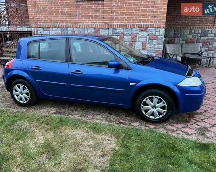 Синій Рено Меган, об'ємом двигуна 1.6 л та пробігом 190 тис. км за 5300 $, фото 2 на Automoto.ua