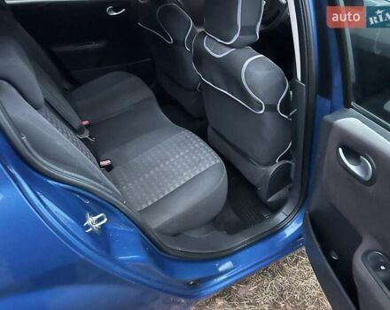 Синій Рено Меган, об'ємом двигуна 1.6 л та пробігом 190 тис. км за 5300 $, фото 10 на Automoto.ua