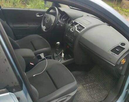 Синий Рено Меган, объемом двигателя 1.46 л и пробегом 260 тыс. км за 4800 $, фото 22 на Automoto.ua