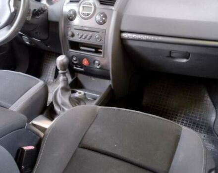 Синий Рено Меган, объемом двигателя 1.46 л и пробегом 260 тыс. км за 4800 $, фото 23 на Automoto.ua