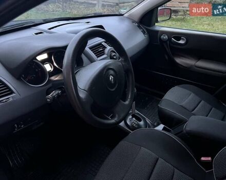Синій Рено Меган, об'ємом двигуна 1.6 л та пробігом 190 тис. км за 5300 $, фото 7 на Automoto.ua