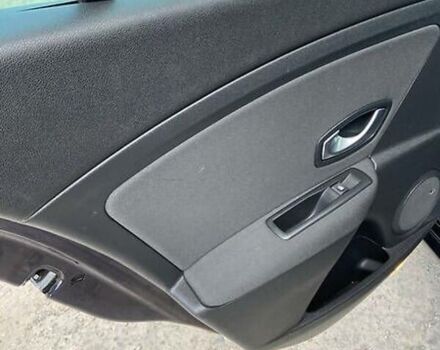 Синій Рено Меган, об'ємом двигуна 1.6 л та пробігом 204 тис. км за 6500 $, фото 4 на Automoto.ua