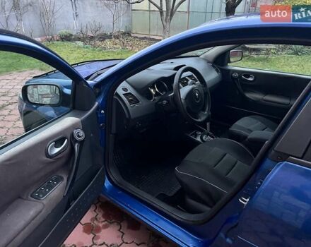 Синій Рено Меган, об'ємом двигуна 1.6 л та пробігом 190 тис. км за 5300 $, фото 8 на Automoto.ua