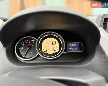 Синий Рено Меган, объемом двигателя 1.6 л и пробегом 168 тыс. км за 7999 $, фото 19 на Automoto.ua