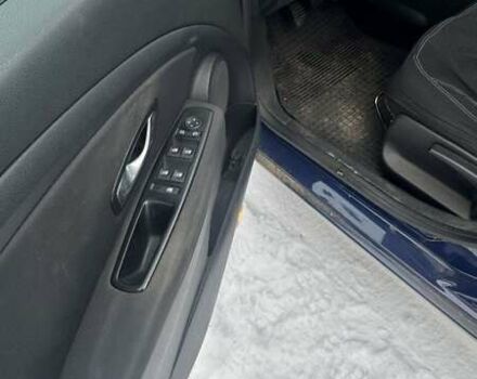 Синій Рено Меган, об'ємом двигуна 1.6 л та пробігом 217 тис. км за 6500 $, фото 8 на Automoto.ua