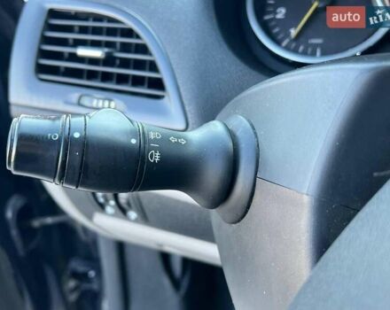 Рено Меган 2009 у Львові на Automoto.ua Синій Рено Меган, об'ємом двигуна 1.5 л та пробігом 244 тис. км за 5940 $, фото 24 на Automoto.ua