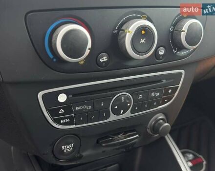 Рено Меган 2009 у Харкові на Automoto.ua Синій Рено Меган, об'ємом двигуна 1.6 л та пробігом 239 тис. км за 7200 $, фото 29 на Automoto.ua