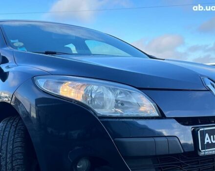 Рено Меган 2009 у Львові на Automoto.ua Синій Рено Меган, об'ємом двигуна 1.5 л та пробігом 244 тис. км за 5940 $, фото 12 на Automoto.ua