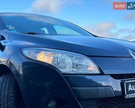 Рено Меган 2009 у Львові на Automoto.ua Синій Рено Меган, об'ємом двигуна 1.5 л та пробігом 244 тис. км за 5940 $, фото 12 на Automoto.ua