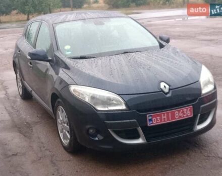 Рено Меган 2009 в Талалаевки на Automoto.ua Синий Рено Меган, объемом двигателя 1.6 л и пробегом 220 тыс. км за 7100 $, фото 3 на Automoto.ua