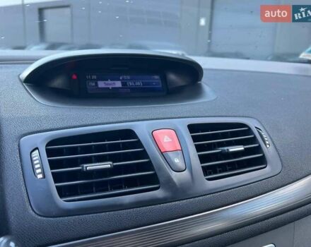 Рено Меган 2009 у Львові на Automoto.ua Синій Рено Меган, об'ємом двигуна 1.5 л та пробігом 244 тис. км за 5940 $, фото 33 на Automoto.ua