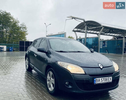 Рено Меган 2009 в Кропивницком (Кировограде) на Automoto.ua Синий Рено Меган, объемом двигателя 1.46 л и пробегом 230 тыс. км за 6500 $, фото 1 на Automoto.ua