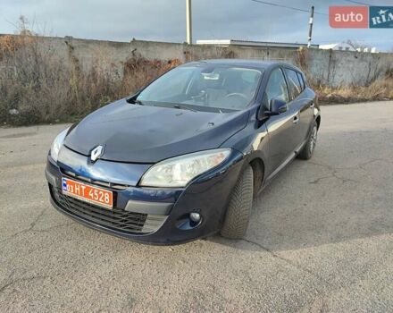 Синий Рено Меган, объемом двигателя 1.6 л и пробегом 203 тыс. км за 6700 $, фото 5 на Automoto.ua