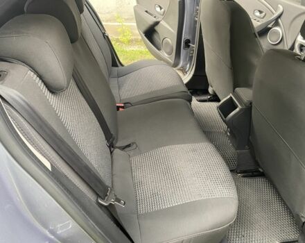 Рено Меган 2009 в Тернополе на Automoto.ua Синий Рено Меган, объемом двигателя 1.5 л и пробегом 288 тыс. км за 5999 $, фото 9 на Automoto.ua