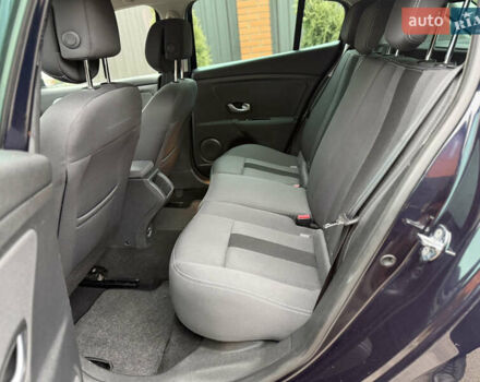 Синий Рено Меган, объемом двигателя 0 л и пробегом 200 тыс. км за 6600 $, фото 47 на Automoto.ua