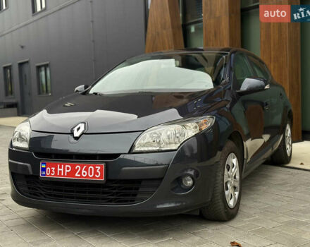 Синий Рено Меган, объемом двигателя 1.6 л и пробегом 168 тыс. км за 7999 $, фото 4 на Automoto.ua