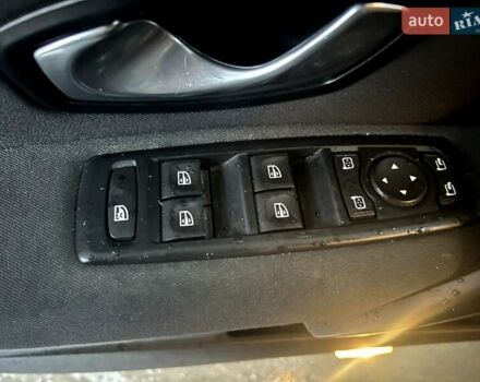 Синій Рено Меган, об'ємом двигуна 1.6 л та пробігом 203 тис. км за 6700 $, фото 8 на Automoto.ua