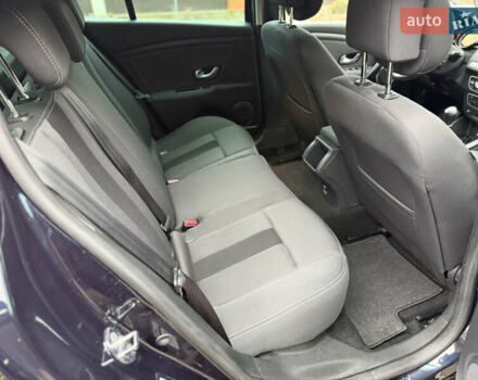 Синий Рено Меган, объемом двигателя 0 л и пробегом 200 тыс. км за 6600 $, фото 59 на Automoto.ua