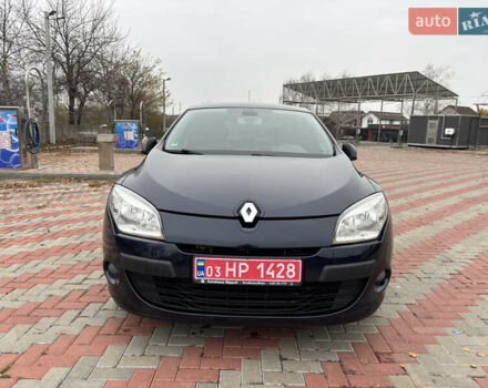 Синій Рено Меган, об'ємом двигуна 1.6 л та пробігом 177 тис. км за 6550 $, фото 7 на Automoto.ua