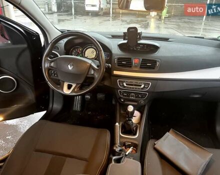 Синій Рено Меган, об'ємом двигуна 1.6 л та пробігом 203 тис. км за 6700 $, фото 7 на Automoto.ua