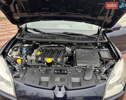 Синій Рено Меган, об'ємом двигуна 1.6 л та пробігом 177 тис. км за 6550 $, фото 16 на Automoto.ua