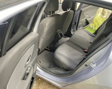 Рено Меган 2009 в Тернополе на Automoto.ua Синий Рено Меган, объемом двигателя 1.5 л и пробегом 288 тыс. км за 5999 $, фото 8 на Automoto.ua