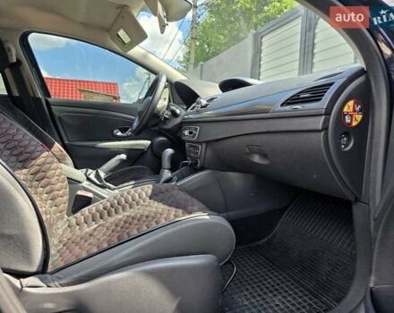 Синий Рено Меган, объемом двигателя 1.6 л и пробегом 175 тыс. км за 7800 $, фото 21 на Automoto.ua
