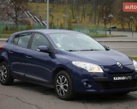 Синий Рено Меган, объемом двигателя 1.6 л и пробегом 239 тыс. км за 6900 $, фото 2 на Automoto.ua