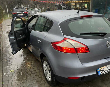 Синий Рено Меган, объемом двигателя 1.6 л и пробегом 167 тыс. км за 7000 $, фото 9 на Automoto.ua