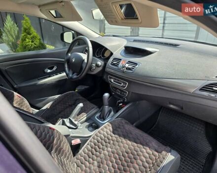 Синий Рено Меган, объемом двигателя 1.6 л и пробегом 175 тыс. км за 7800 $, фото 16 на Automoto.ua